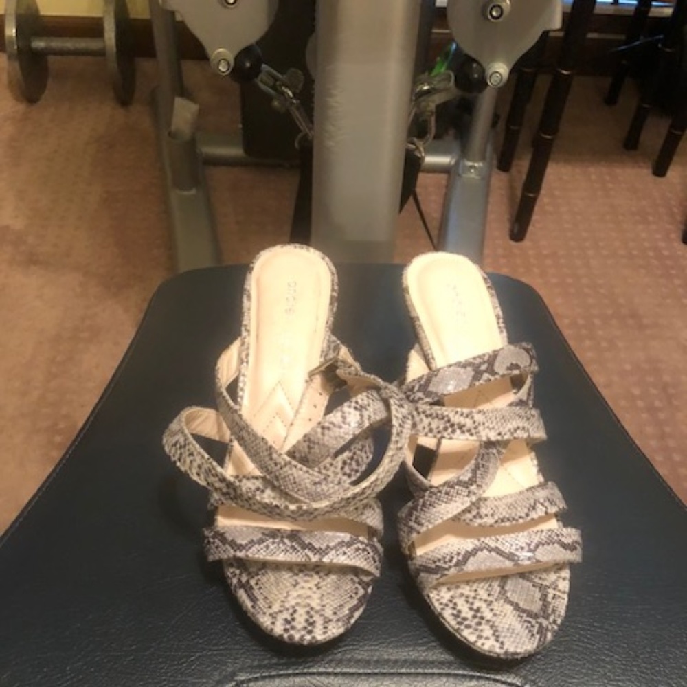 Andrew Geller Women's Sandals Black And Gray Size